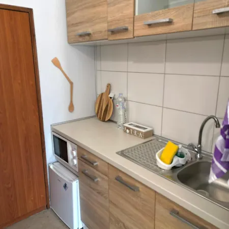 - Sun's Gift * Палеокастрица