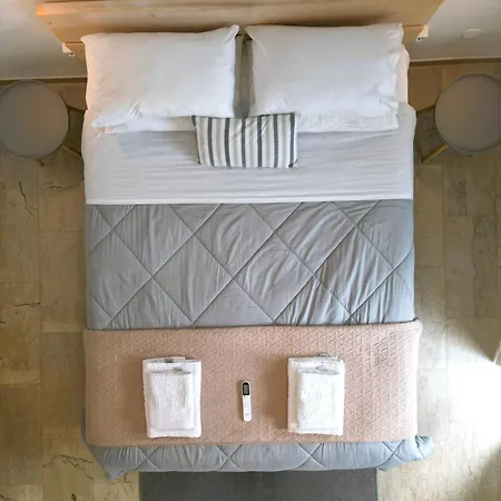 - Sun's Gift Apartment *