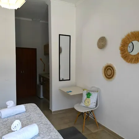 - Sun's Gift Apartment *
