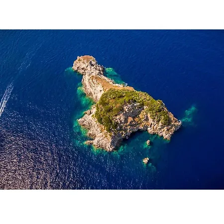 - Sun's Gift Paleokastritsa